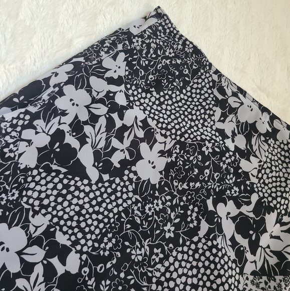 Vintage Chiffon Flowery Midi Skirt - Picture 5 of 7